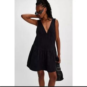 Free People Black V-Neck Sleeveless Mini Dress